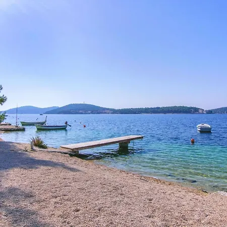 Jadranka * Rogoznica (Sibenik-Knin)