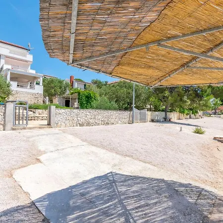 Jadranka Appartamento *