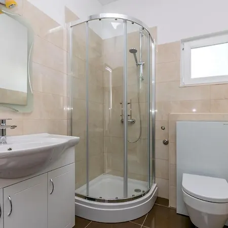 Jadranka Apartman Rogoznica