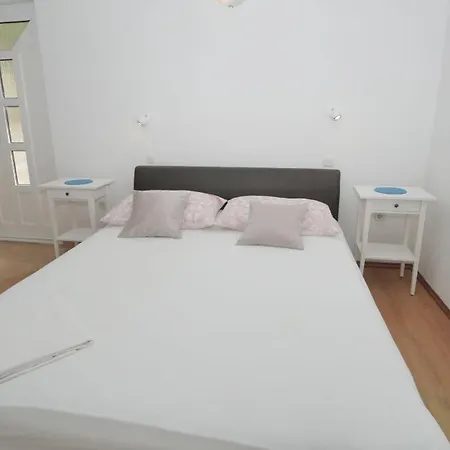 Jadranka Rogoznica (Sibenik-Knin)