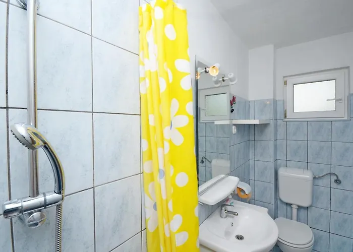 Jadranka * Rogoznica (Sibenik-Knin)