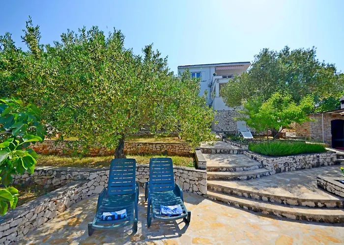 Jadranka * Rogoznica (Sibenik-Knin)